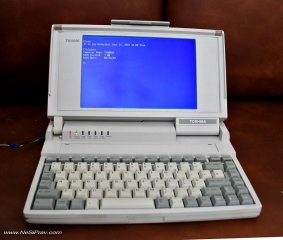 Toshiba T1000SE, зареден ДОС